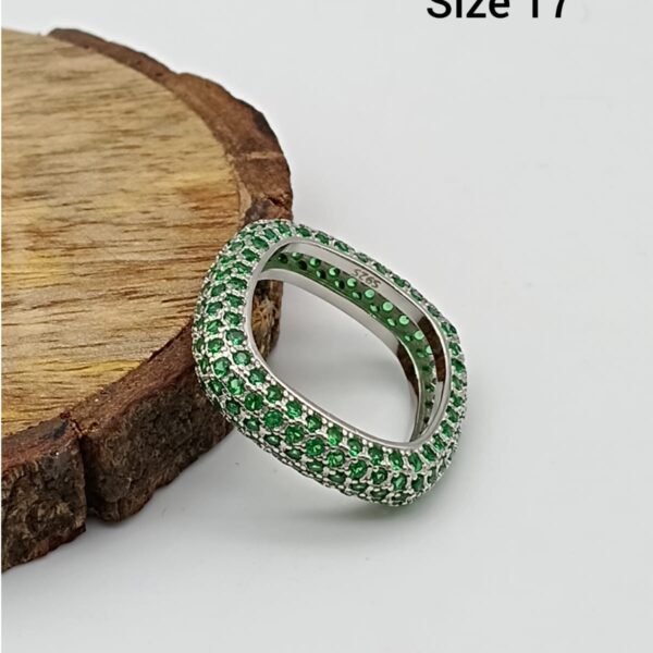 925 Sterling Silver Green Stone Ring SIZE 17